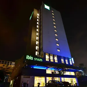 https://ibis-styles-kuala-lumpur-sri-damansara.kualalumpurs-hotels.com