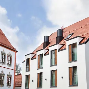 https://riku-hotel-weissenhorn.com-bavaria.com