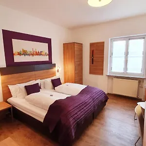 https://hotel-hecht-garni.com-bavaria.com